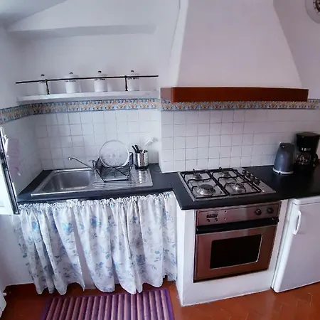 Casa Tiziano 아파트 레반토
